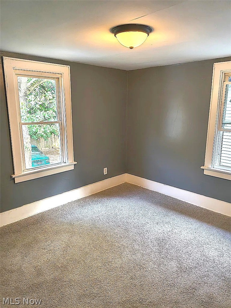 877 Hammel Street Akron OH 44306