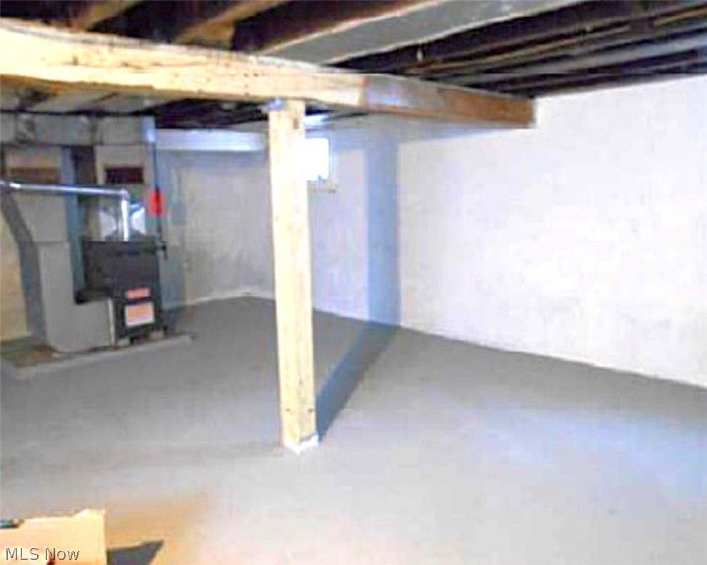 877 Hammel Street Akron OH 44306