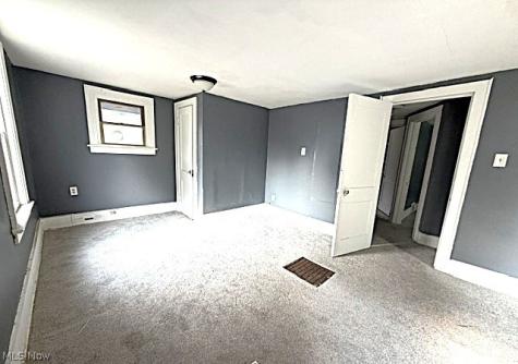 877 Hammel Street Akron OH 44306