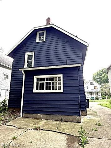 877 Hammel Street Akron OH 44306