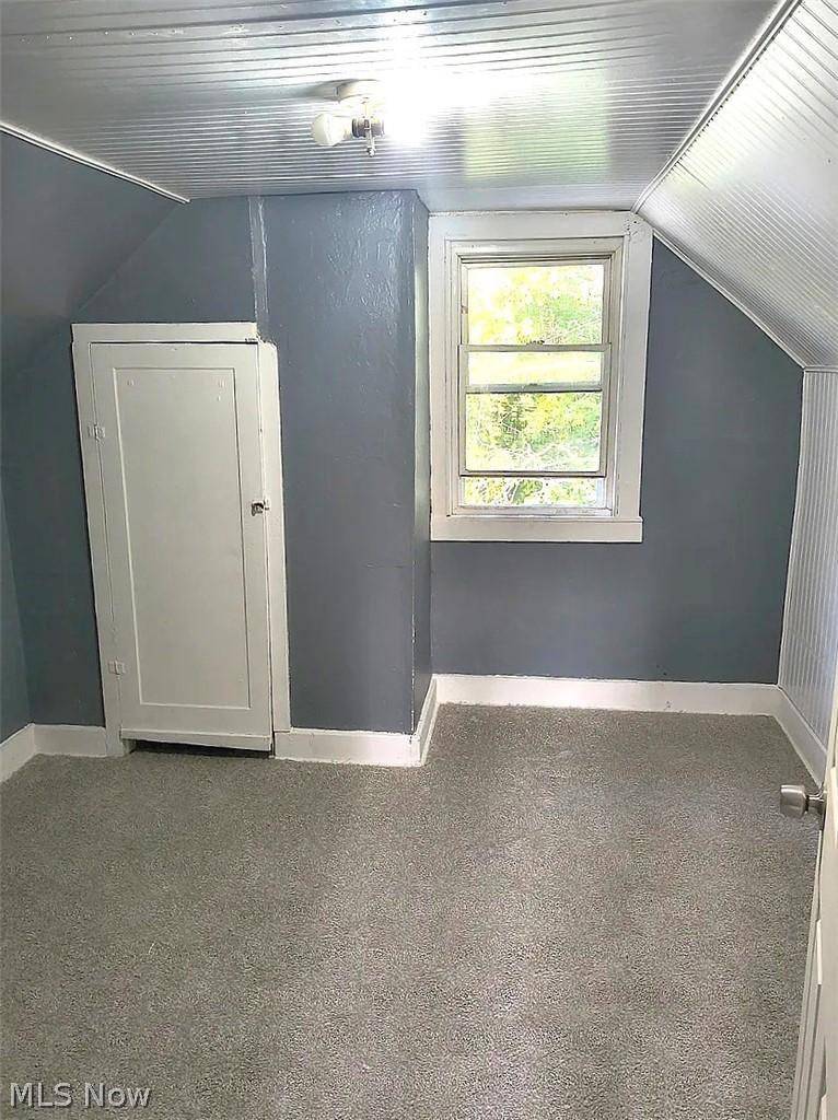 877 Hammel Street Akron OH 44306