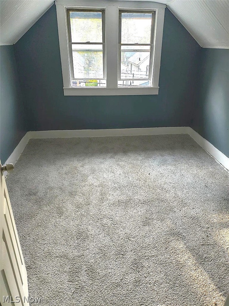 877 Hammel Street Akron OH 44306