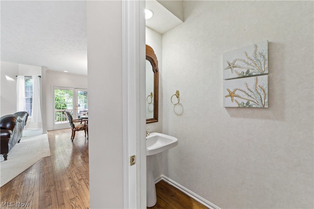 2794 Forest Lake Drive Westlake OH 44145