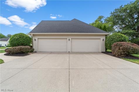 2794 Forest Lake Drive Westlake OH 44145