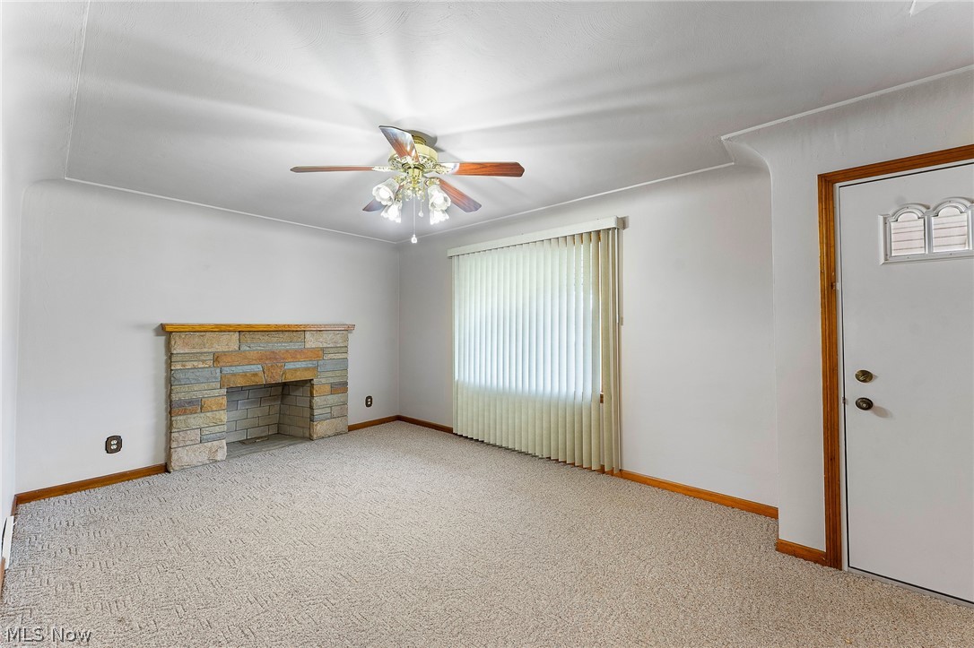 687 Moore Avenue Campbell OH 44405