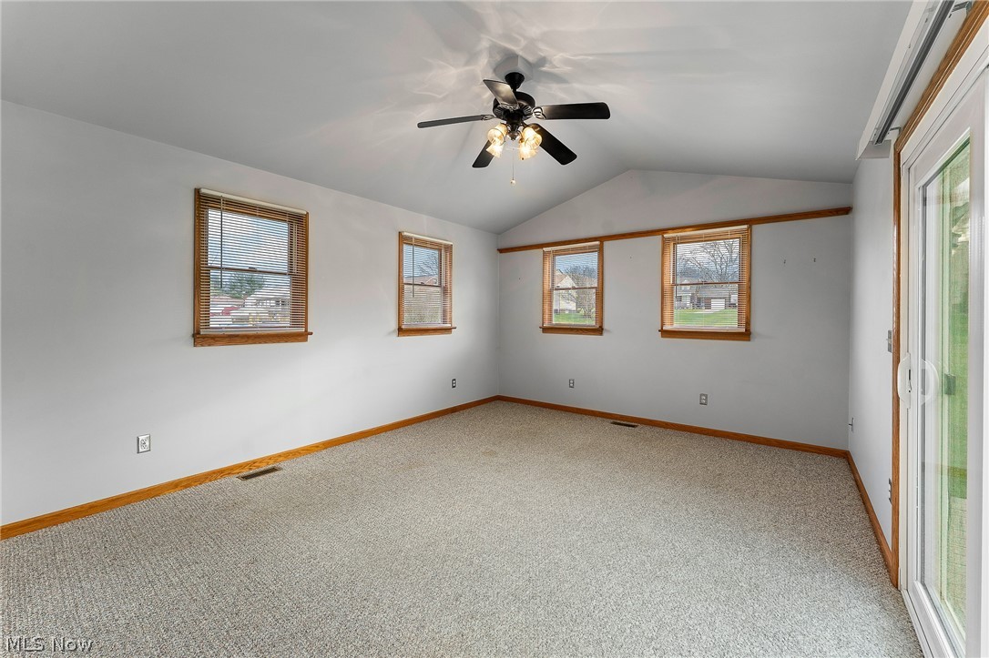 687 Moore Avenue Campbell OH 44405