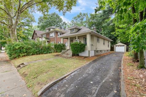 602 Blaine Avenue Akron OH 44310