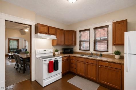 602 Blaine Avenue Akron OH 44310