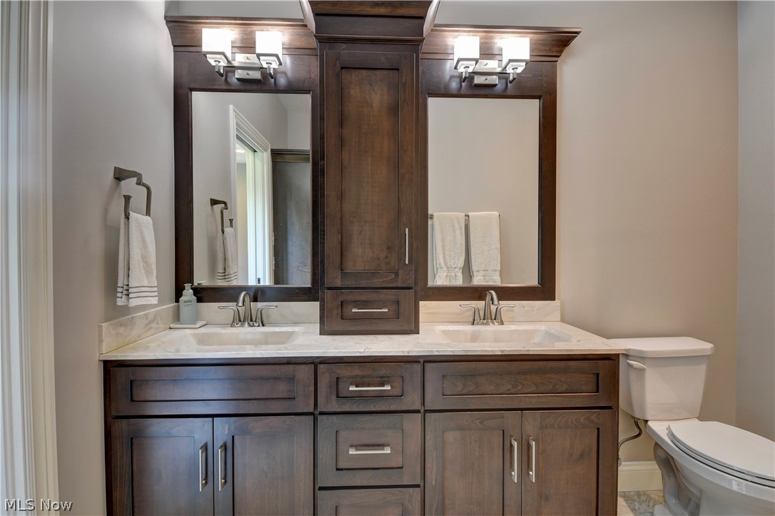 5210 Warbler Drive Millersburg OH 44654
