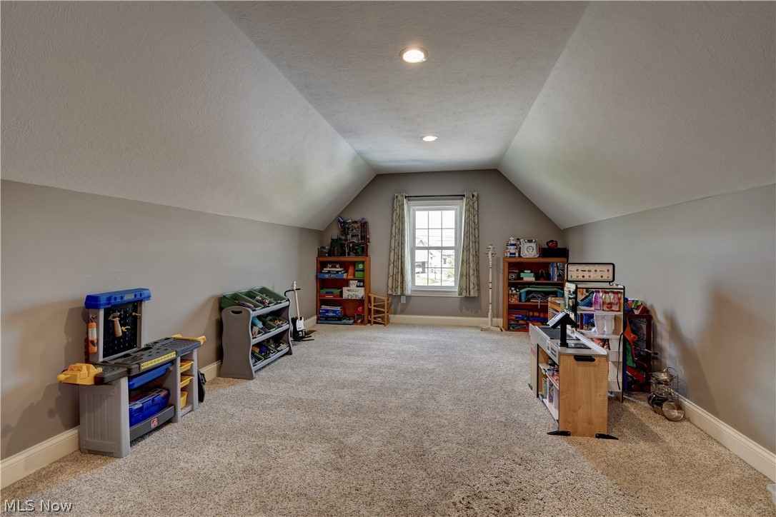 5210 Warbler Drive Millersburg OH 44654