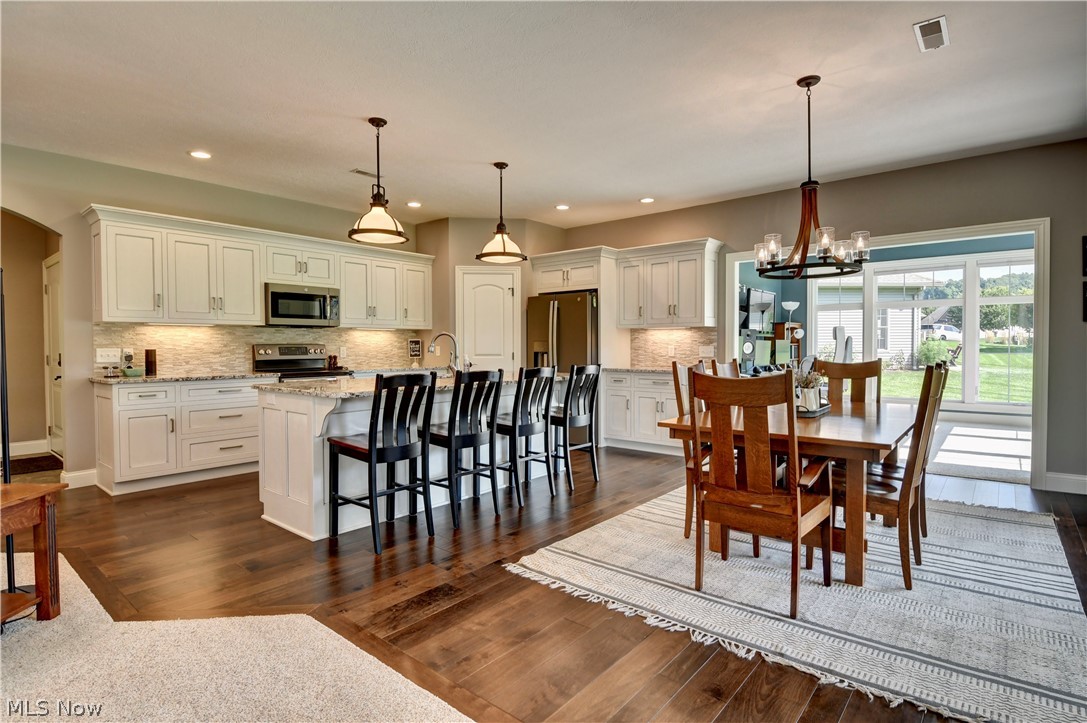 5210 Warbler Drive Millersburg OH 44654