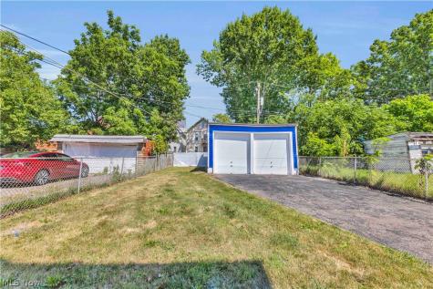3201 E 121st Street Cleveland OH 44120