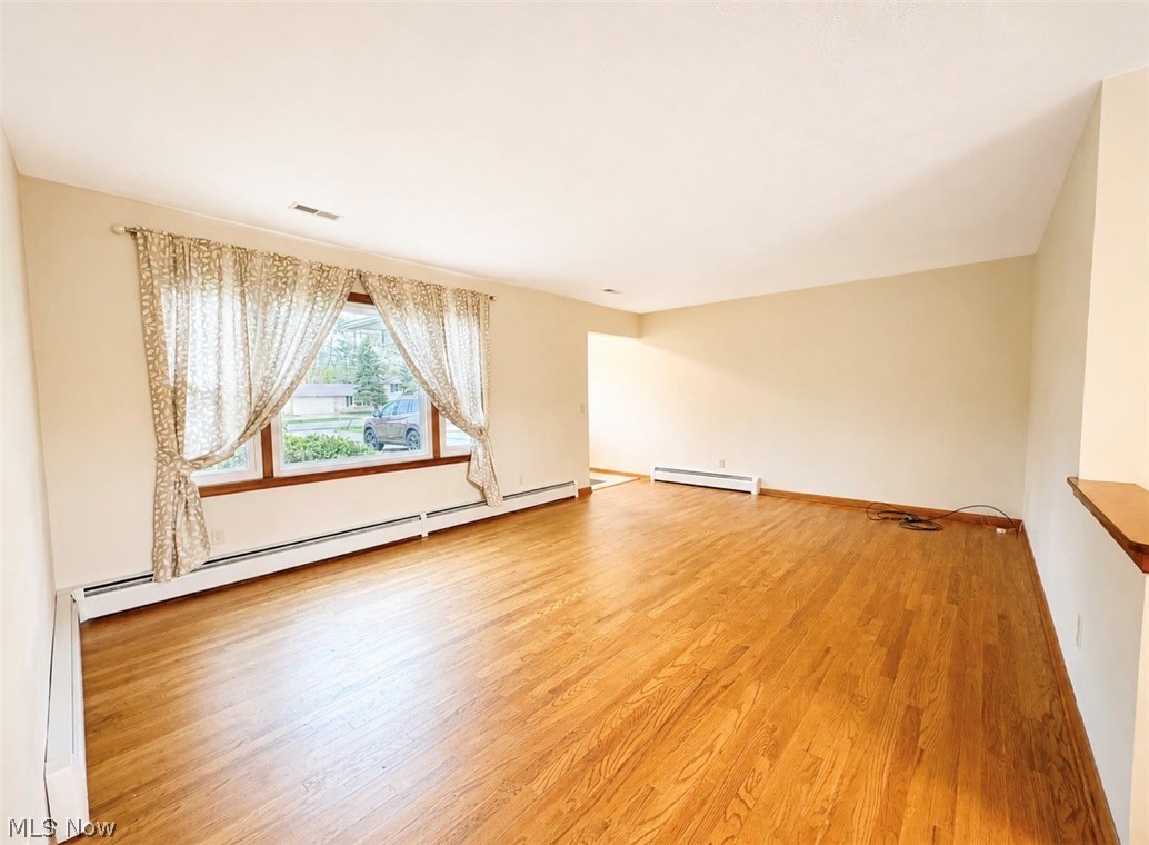 2281 Weymouth Road Hinckley OH 44233