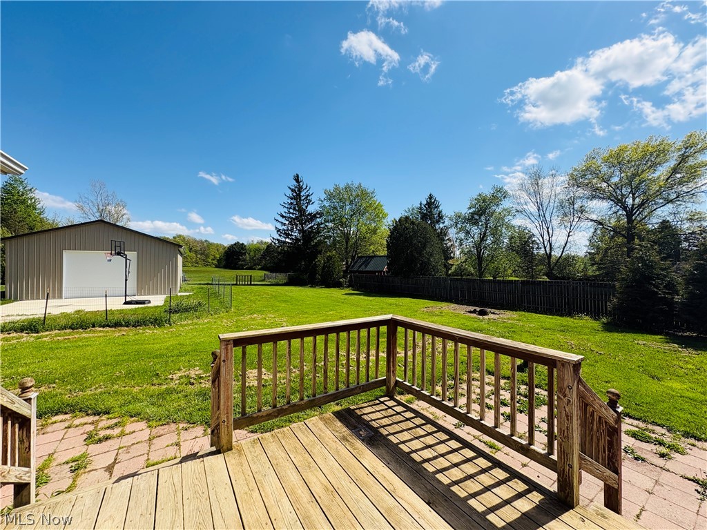 2281 Weymouth Road Hinckley OH 44233