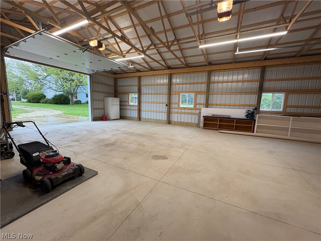 2281 Weymouth Road Hinckley OH 44233