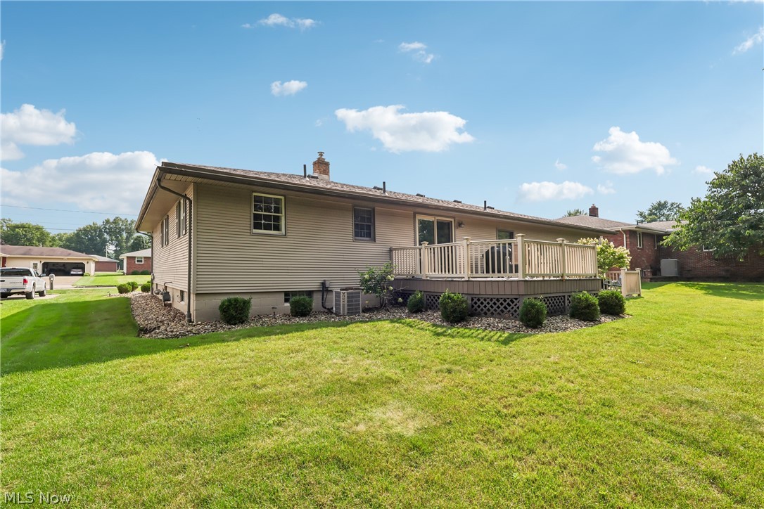 1458 Tamarisk Trail Poland OH 44514