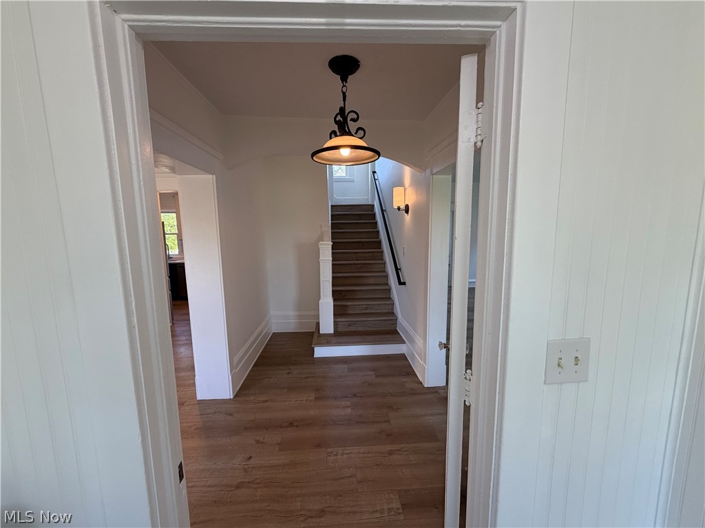 12988 Clifton Boulevard Lakewood OH 44107
