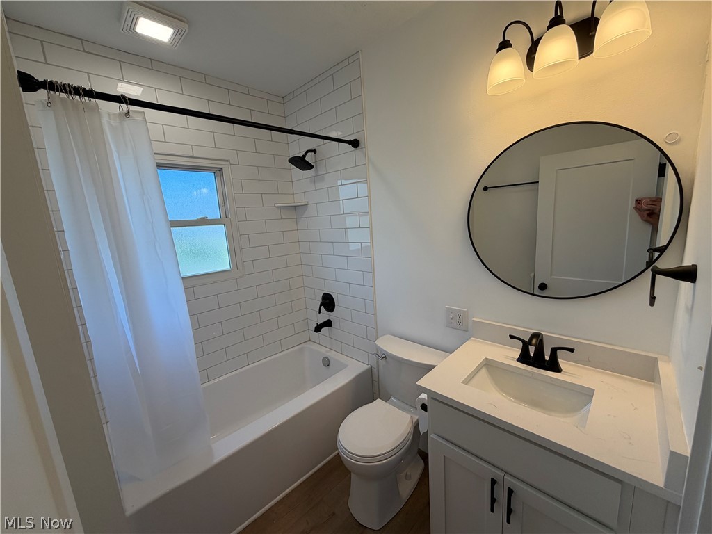 12988 Clifton Boulevard Lakewood OH 44107