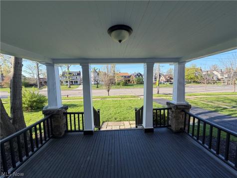 12988 Clifton Boulevard Lakewood OH 44107