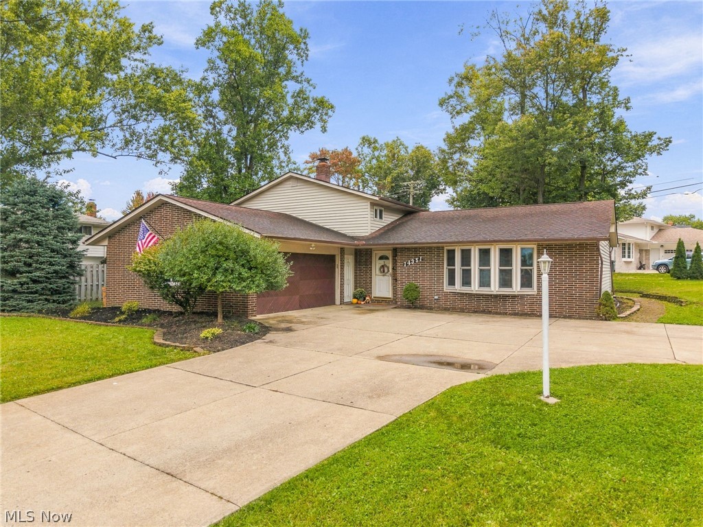 14351 Indian Creek Drive Middleburg Heights OH 44130