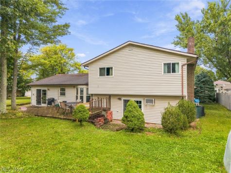 14351 Indian Creek Drive Middleburg Heights OH 44130