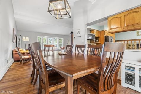 14351 Indian Creek Drive Middleburg Heights OH 44130