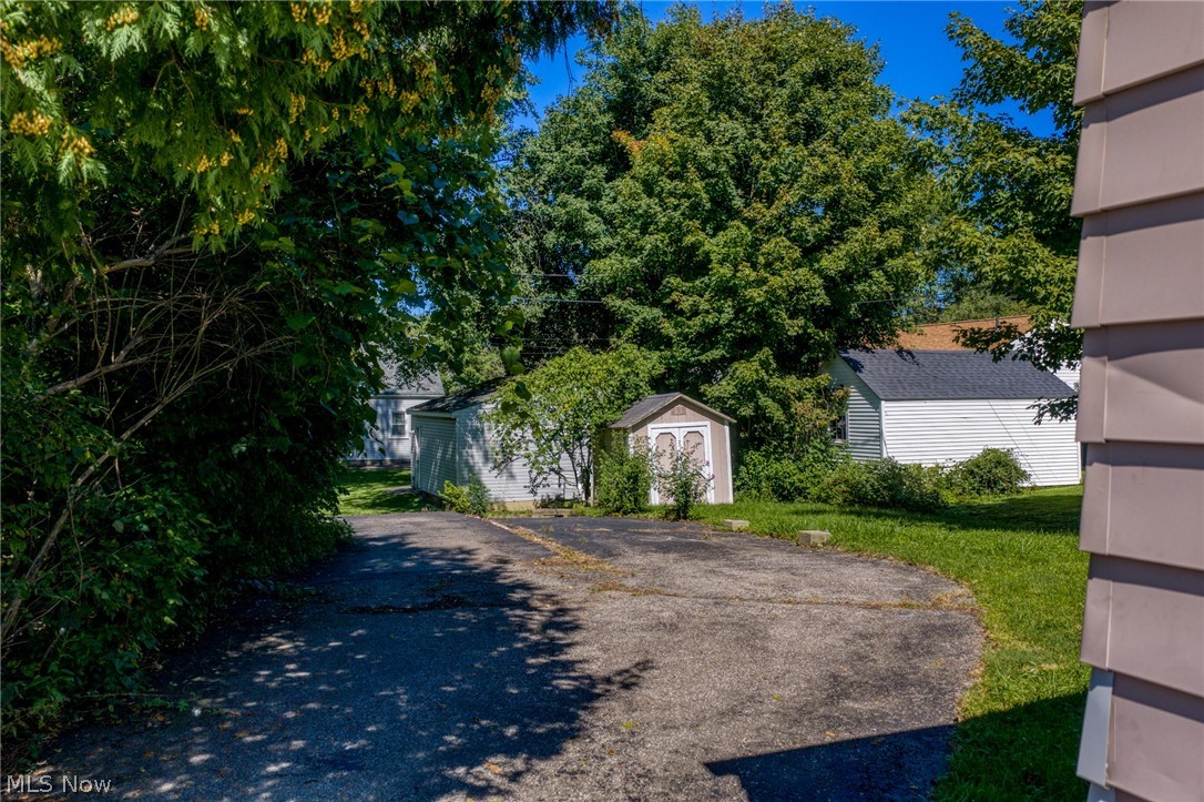 1493 Ridpath Avenue Akron OH 44313