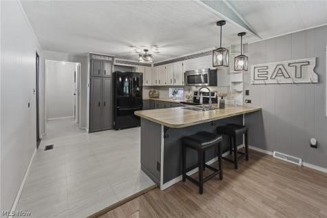 240 N Millborne Road Orrville OH 44667