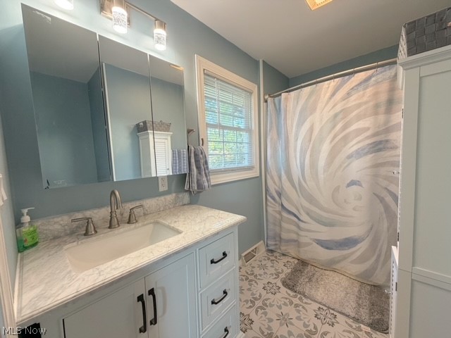 403 S Mckinley Avenue Dover OH 44622