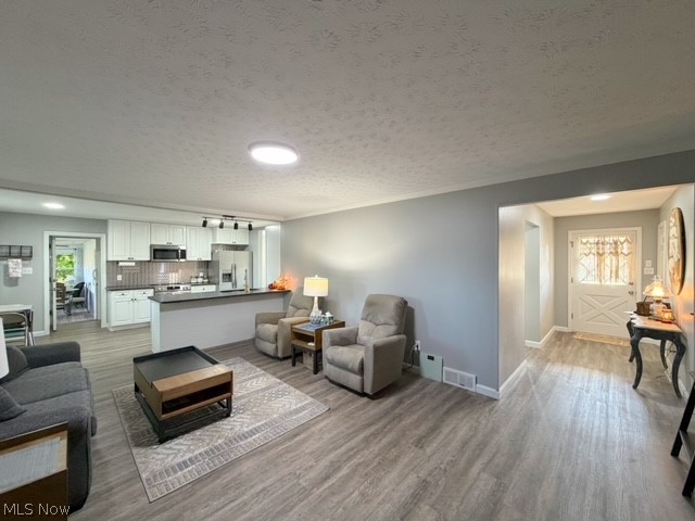 403 S Mckinley Avenue Dover OH 44622