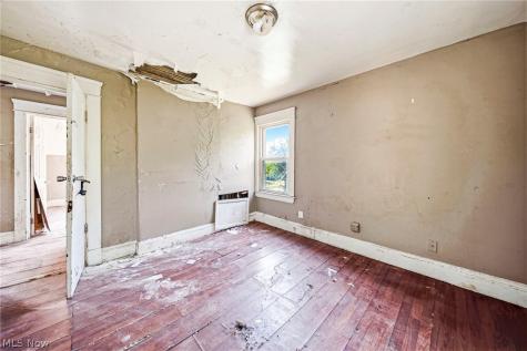 4246 E 128th Street Cleveland OH 44105