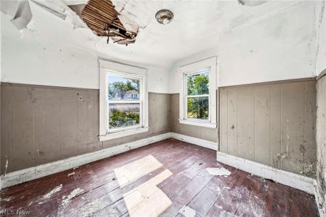 4246 E 128th Street Cleveland OH 44105