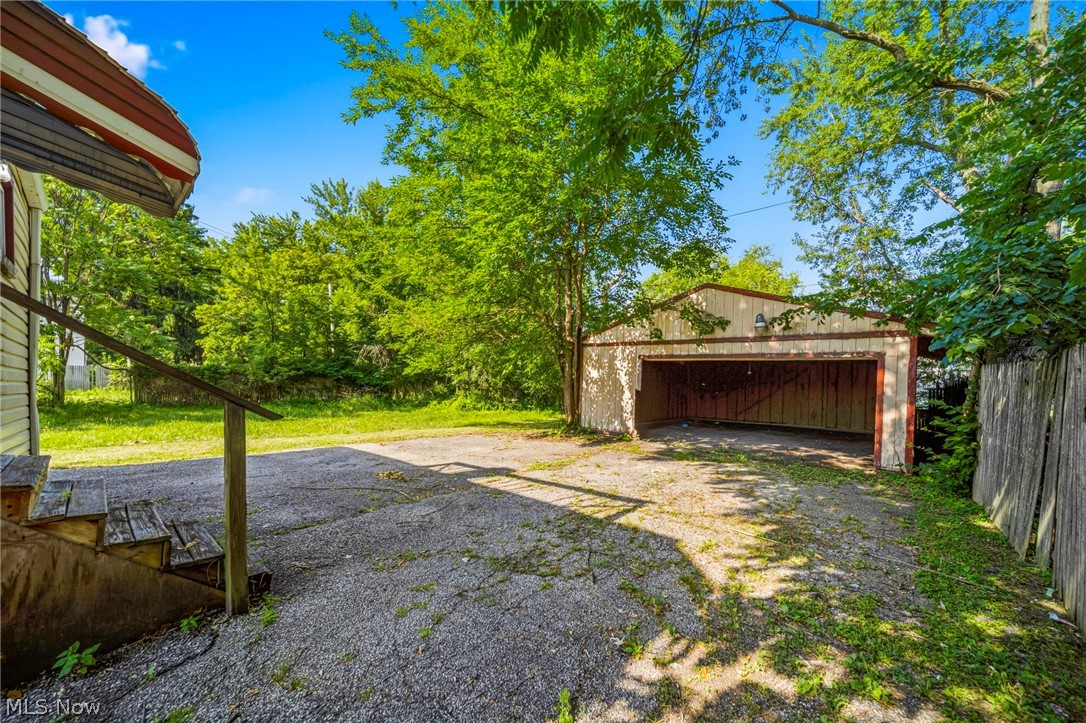 4246 E 128th Street Cleveland OH 44105