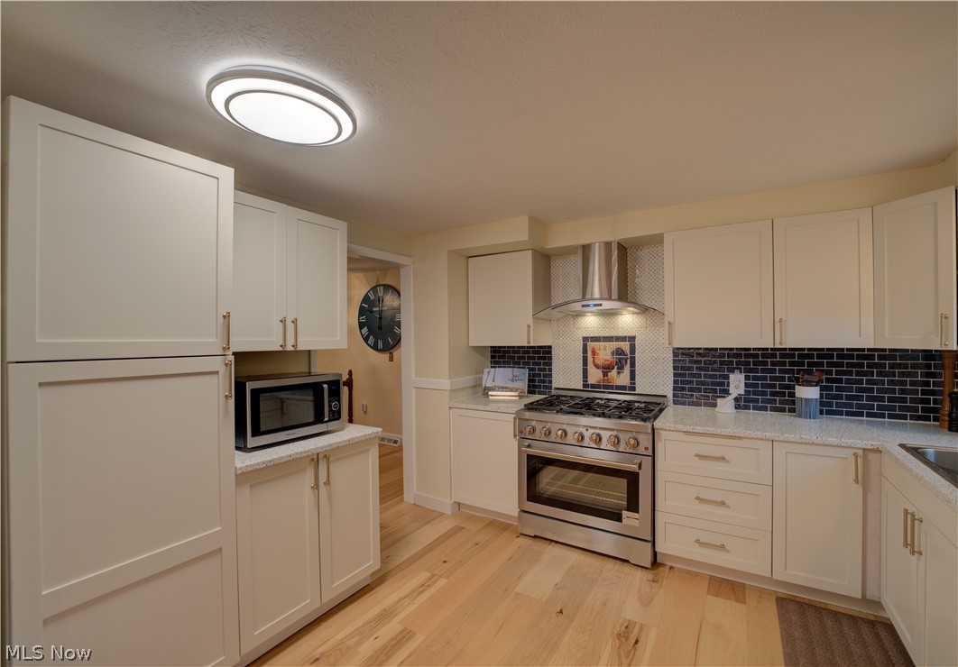 724 Strowbridge Drive Huron OH 44839
