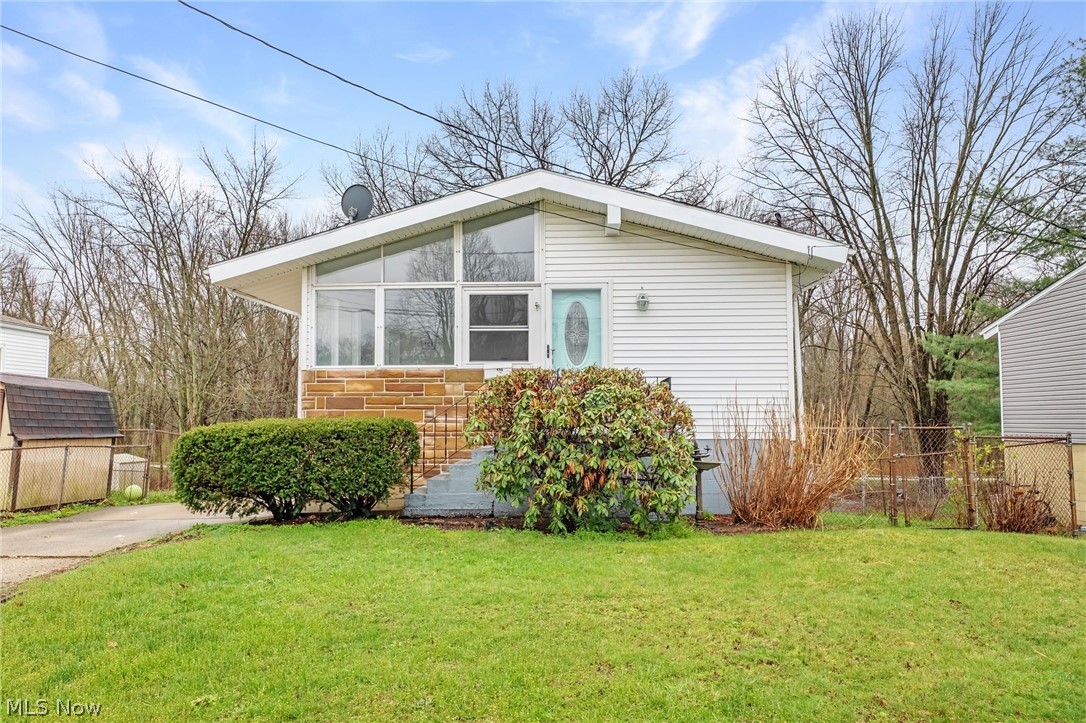 1332 Carnegie Avenue Akron OH 44314