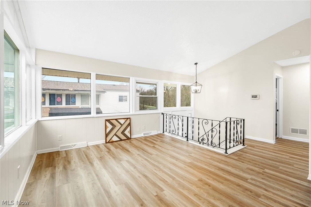 1332 Carnegie Avenue Akron OH 44314