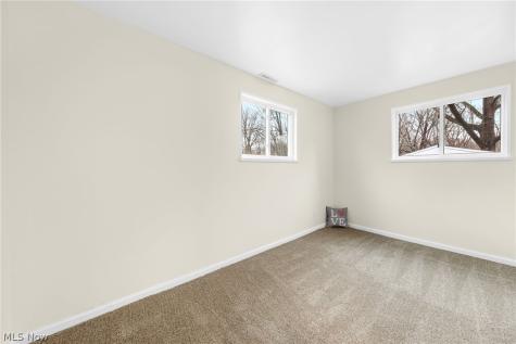 1332 Carnegie Avenue Akron OH 44314