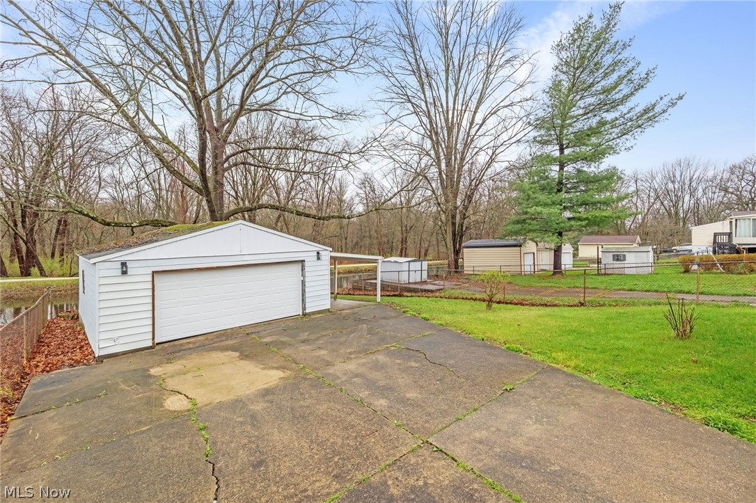 1332 Carnegie Avenue Akron OH 44314
