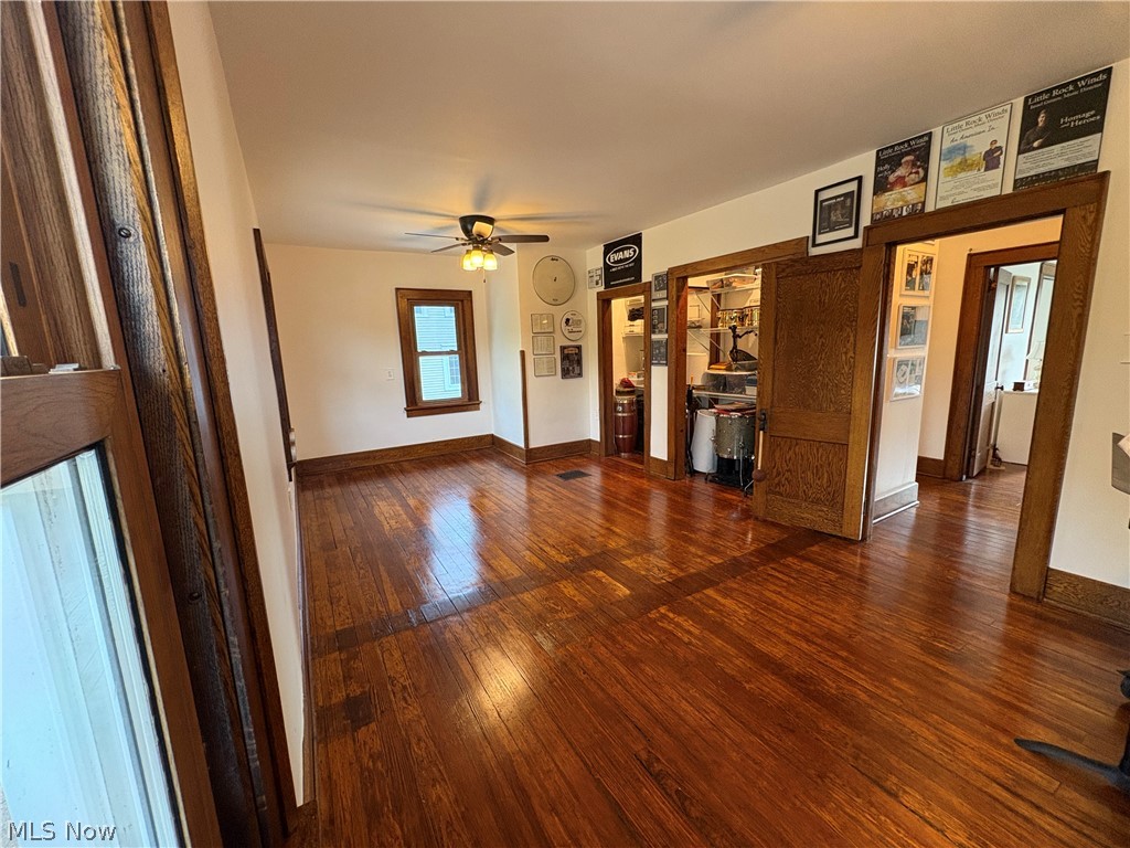 618 N Broadway Street Barnesville OH 43713