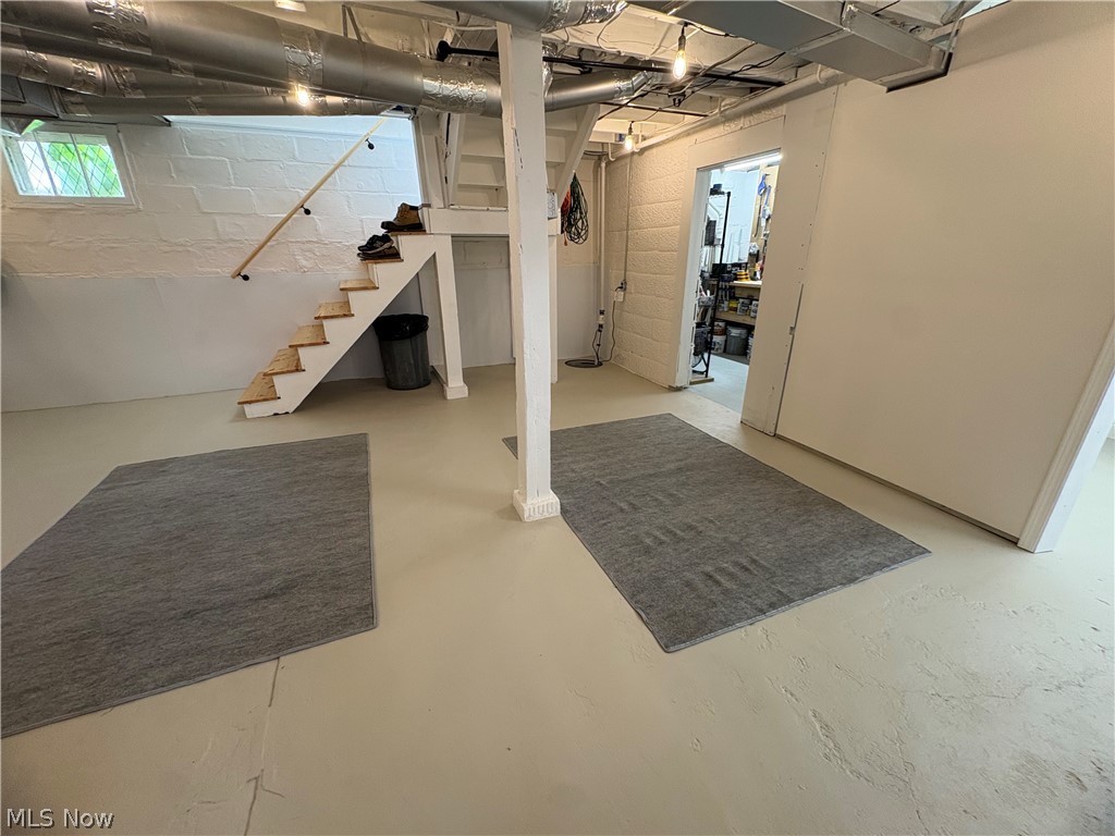 618 N Broadway Street Barnesville OH 43713