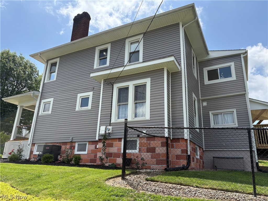 618 N Broadway Street Barnesville OH 43713