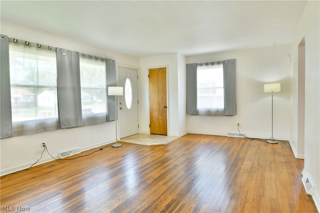 2231 Stewart Drive NW Warren OH 44485
