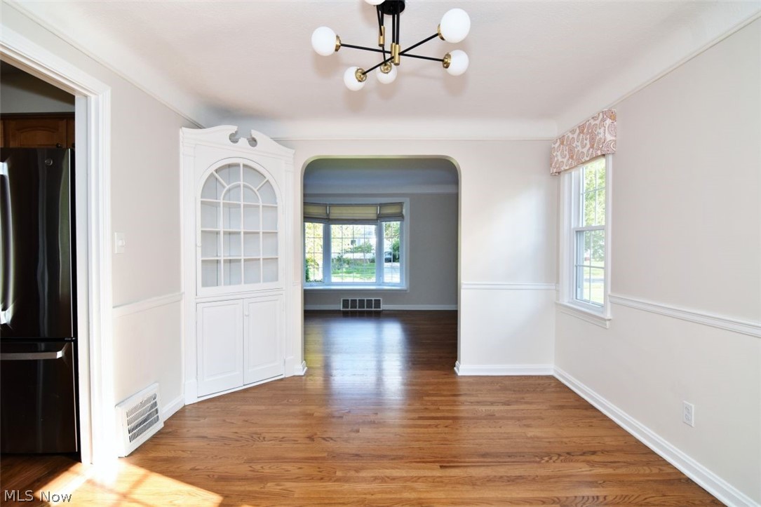 5284 Edenhurst Road Lyndhurst OH 44124