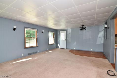 5284 Edenhurst Road Lyndhurst OH 44124