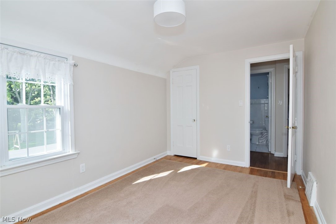 5284 Edenhurst Road Lyndhurst OH 44124