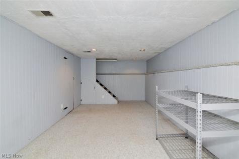 5284 Edenhurst Road Lyndhurst OH 44124