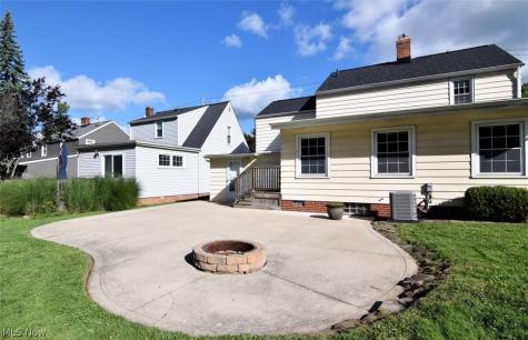 5284 Edenhurst Road Lyndhurst OH 44124