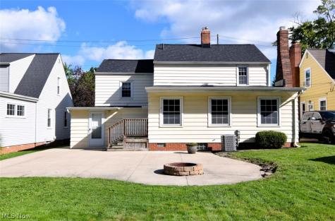 5284 Edenhurst Road Lyndhurst OH 44124