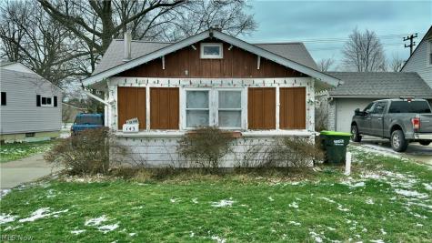 143 S Point Drive Avon Lake OH 44012