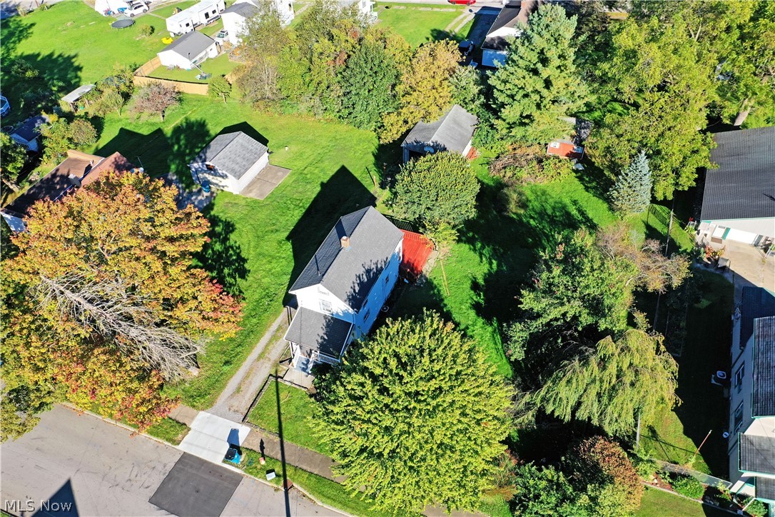 46 Prospect Street Struthers OH 44471
